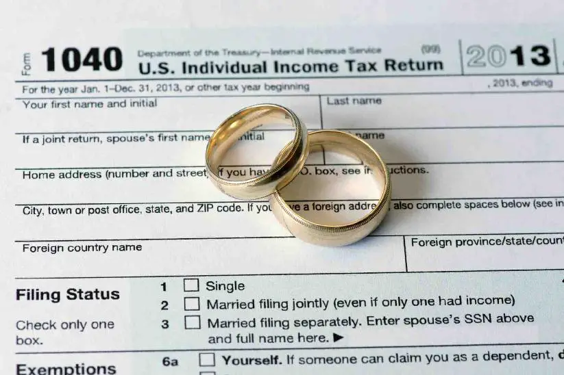 Tax Tips for Newlyweds