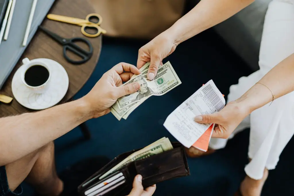 does capital gains count as income